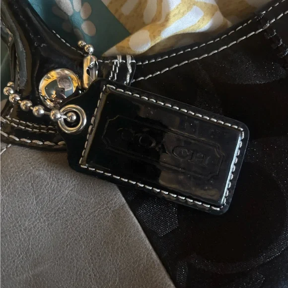 Vintage Coach Patchwork Black and Gray Women's Bag - Picture 2 of 6